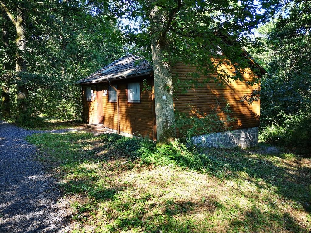 Chalet te huur in de Ardennen, Recreatiepark, In bos, Eigenaar, 3 slaapkamers
