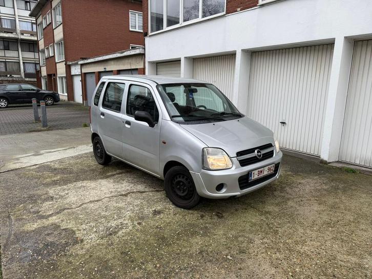 Opel agila te koop met 129000km, Autos, Opel, Particulier, Agila, ABS, Air conditionné, Essence, Euro 4, 5 portes, Boîte manuelle