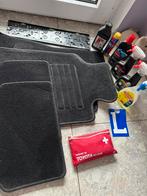 Automatten ,hoogglanzende auto polisch en veel andere.,,, Enlèvement ou Envoi, Neuf