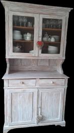 Oude massief grenen kast, Huis en Inrichting, Ophalen