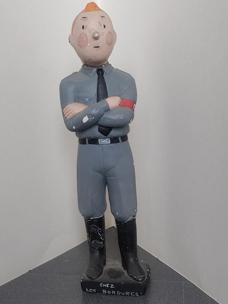 Tintin uniforme militaire gris statue Degrelle, Enlèvement ou Envoi