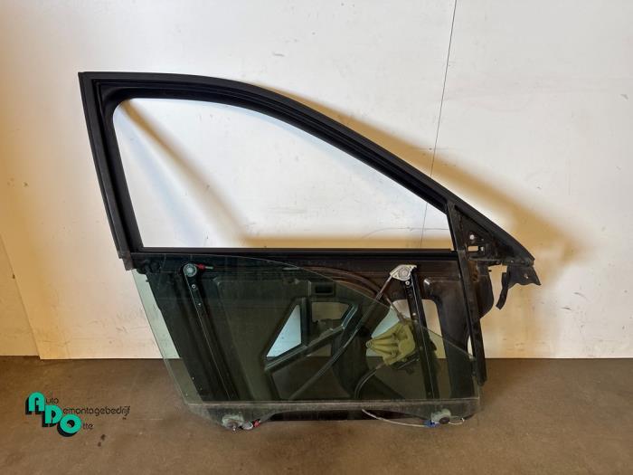 Mécanique vitre 4portes avant droite d'un Audi A3 (A3 96-), -, 3 mois de garantie, Audi, Utilisé