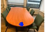 Vergader tafel met 6 stoelen