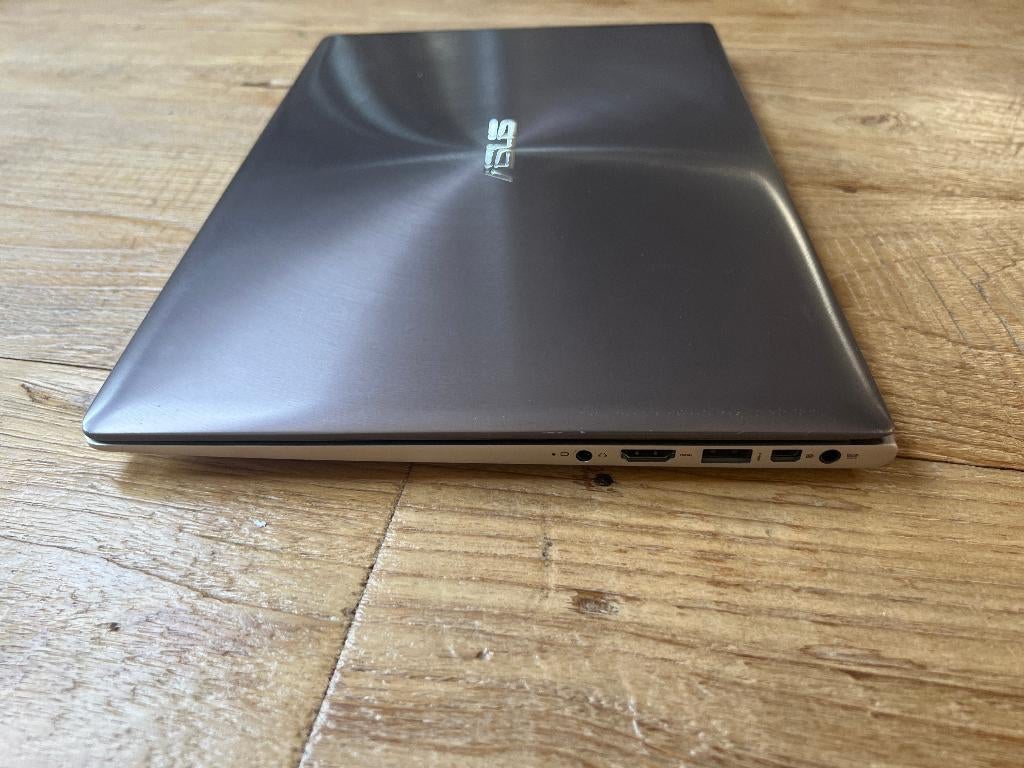 Courte critique de l'Ultraportable Asus Zenbook UX303UA-FN121T
