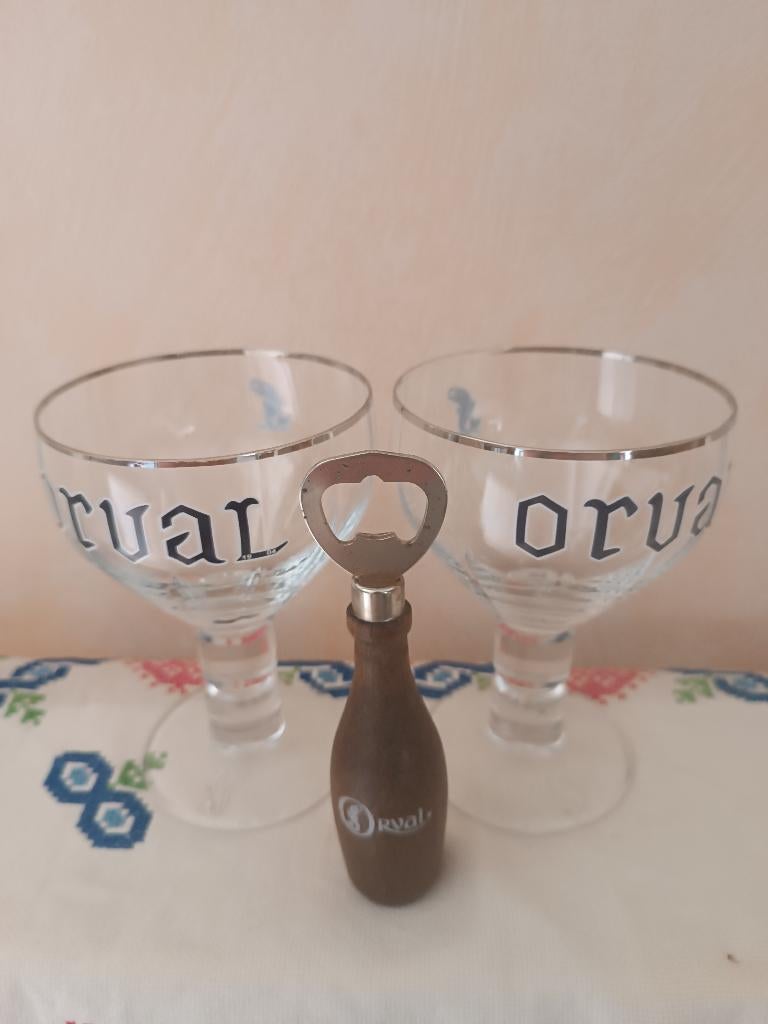 A vendre 2 verres Orval plus décapsuleur, Ophalen, Gebruikt, Glas of Glazen, Overige merken