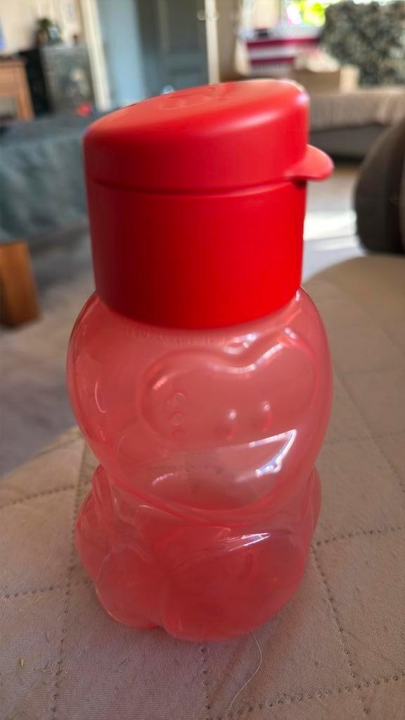 Bouteille d'eau Tupperware pour enfants, Maison & Meubles, Cuisine| Tupperware, Neuf, Autres types, Rouge, Enlèvement ou Envoi