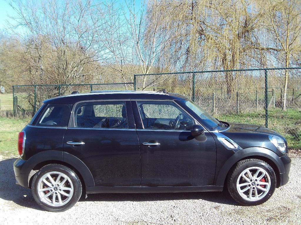 MINI Cooper Countryman Benzine FULL 17"Alu EU6 122PK nw st, Auto's, Mini, 1596 cc, 4 cilinders, 103 g/km, Zwart