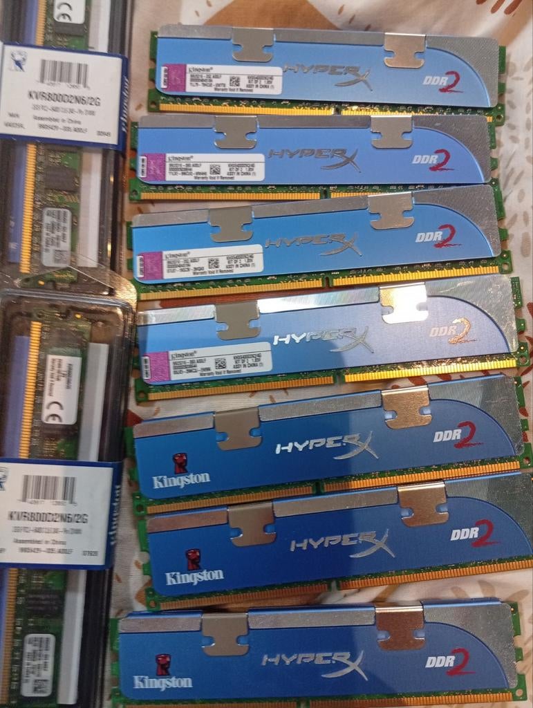 Diverses barrettes DDR2 - Total 20Go, Computers en Software, RAM geheugen, Ophalen of Verzenden, DDR2