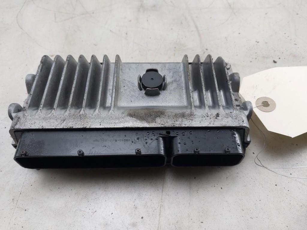 COMPUTER MOTOR Toyota Corolla (E21) (|896610ZW90|), Auto-onderdelen, Elektronica en Kabels, Toyota, Gebruikt