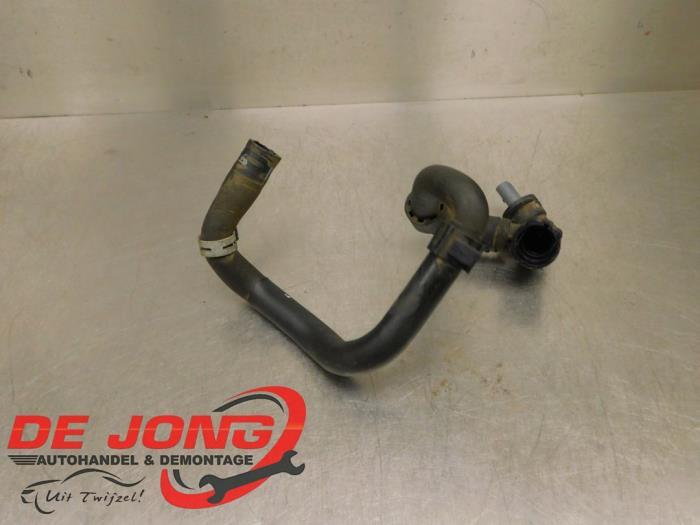 Radiateurslang van een Cupra Born, Gebruikt, -, -, Ophalen of Verzenden