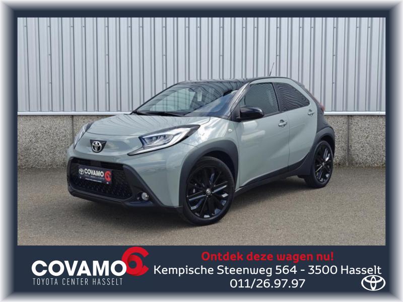 Toyota Aygo X Black Edition / 11.000 KM !!!, 110 g/km, 72 pk, Bedrijf, 5 deurs