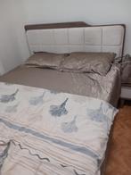 Lit double et armoire, Enlèvement, Comme neuf