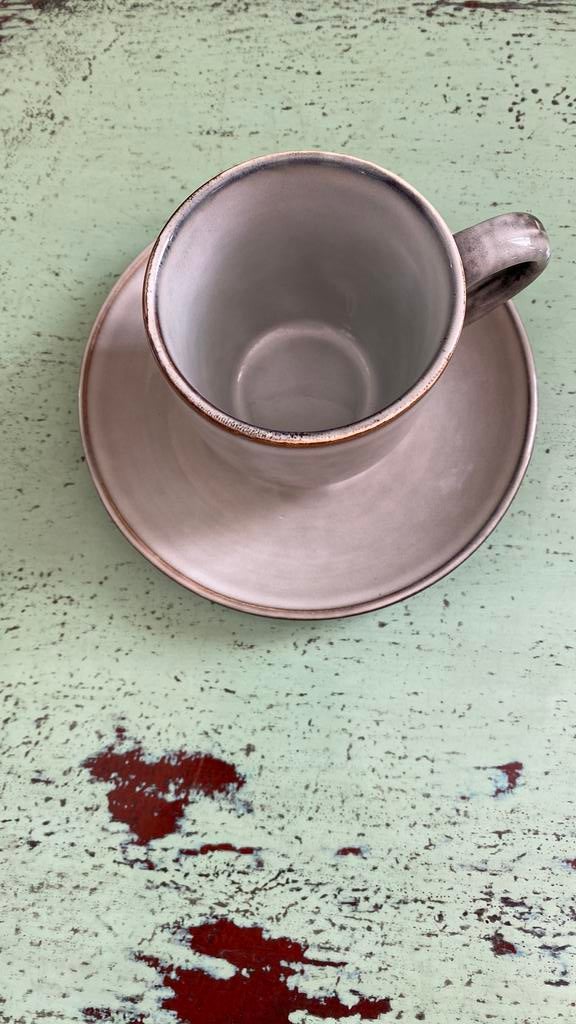 6 kopjes en onderbordjes van salt & pepper serie artisan, Ophalen, Zo goed als nieuw, Keramiek, Kop(pen) en/of Schotel(s)