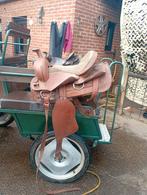 Western zadel , medium zitvlak, Animaux & Accessoires, Chevaux & Poneys | Selles, Enlèvement, Utilisé, Western