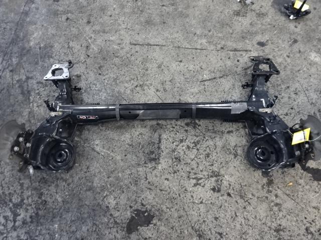 TRAIN ARRIERE Citroën Berlingo (01-2008/06-2018), Autos : Pièces & Accessoires, Freins & Transmission, Citroën, Utilisé