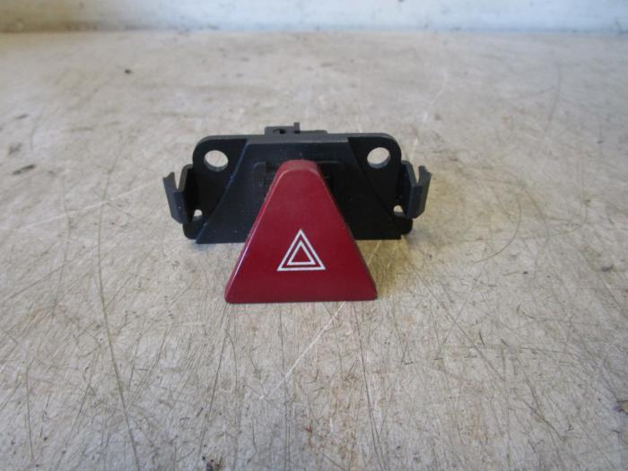 Commutateur éclairage d'urgence d'un Peugeot 307, Autos : Pièces & Accessoires, Tableau de bord & Interrupteurs, Peugeot, Utilisé