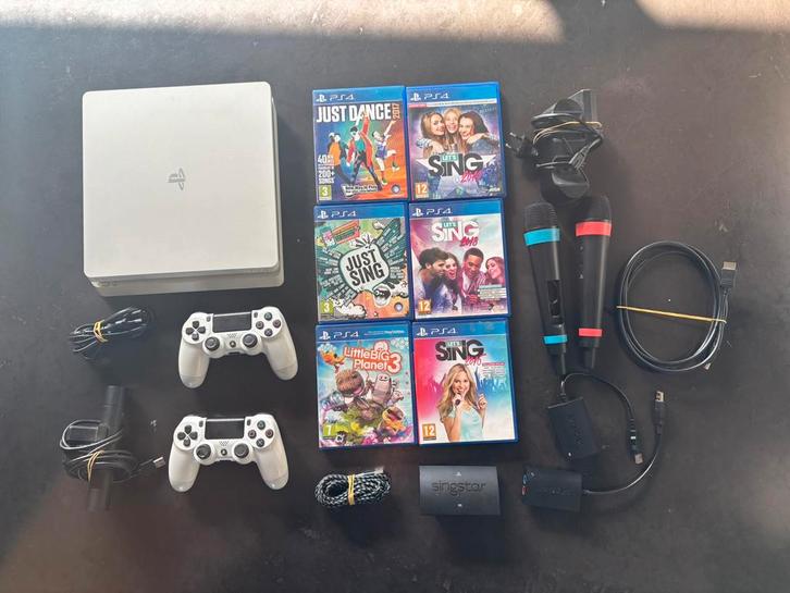 PlayStation 4 met toebehoren, Consoles de jeu & Jeux vidéo, Consoles de jeu | Nintendo DS, Utilisé, Autres modèles, Blanc, Avec jeux