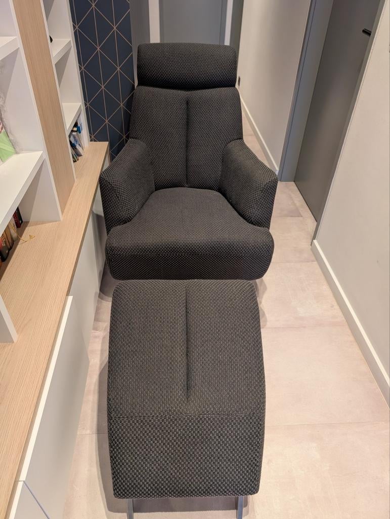 Zetel + poef / voetenbank, Huis en Inrichting, Fauteuils, Ophalen