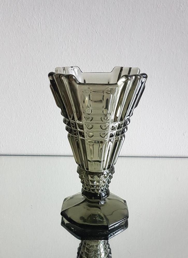 Art-Deco Vaas, Schrötter/Inwald, Rudolfova Hut, gesigneerd, Antiek en Kunst, Antiek | Glaswerk en Kristal, Ophalen of Verzenden