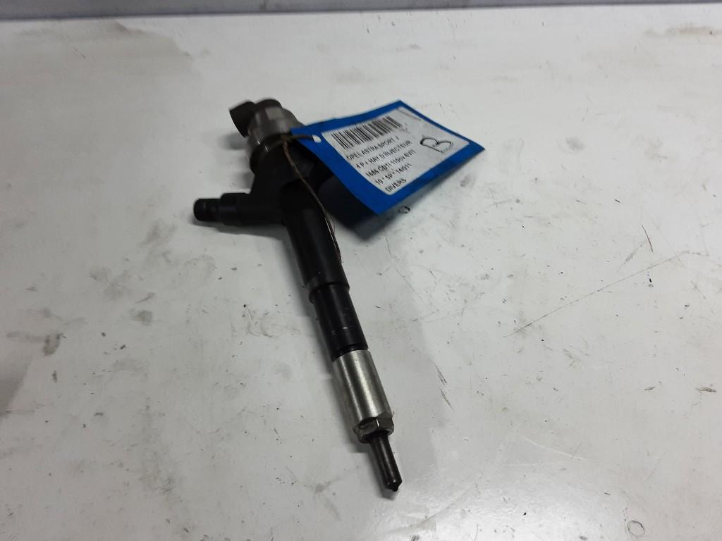 INJECTEUR Astra J Sports Tourer (PD8 / PE8 / PF8) (E4E0FA), Autos : Pièces & Accessoires, Systèmes à carburant, Opel, Utilisé
