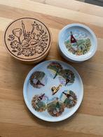 6 assiettes à fromages originales + plateau, Maison & Meubles, Enlèvement, Comme neuf