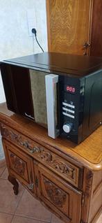 Four à micro-ondes combiné MOULINEX, Electroménager, Enlèvement, Gril, Micro-ondes