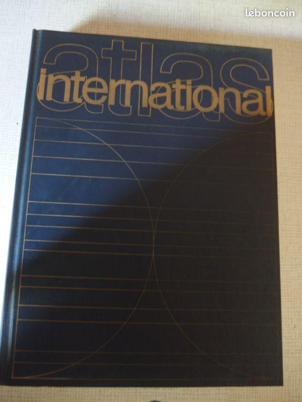 Atlas geant International, Comme neuf, Enlèvement, Carte géographique, 1800 à 2000