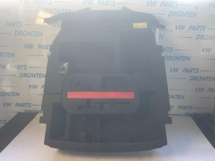 Opbergvak van een Alfa Romeo Stelvio, Gebruikt, -, -, Ophalen of Verzenden