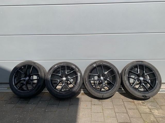 20 inch Velgen Alfa Stelvio, Ophalen, Gebruikt, Velg(en), Personenwagen