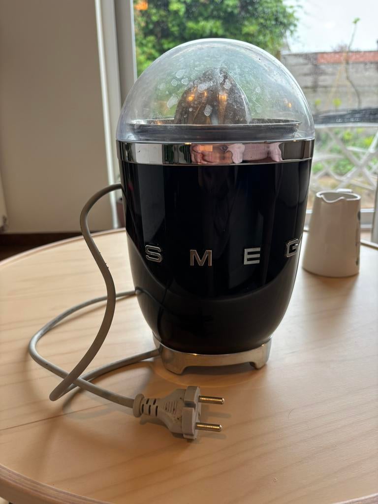 Smeg sinaasappelpers, Elektronische apparatuur, Juicers, Ophalen, Zo goed als nieuw