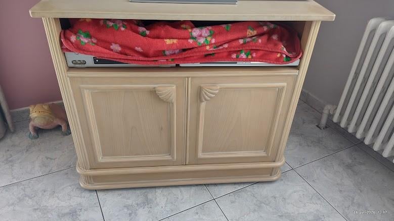 table tv, 25 à 50 cm, Moins de 100 cm, Enlèvement, Utilisé