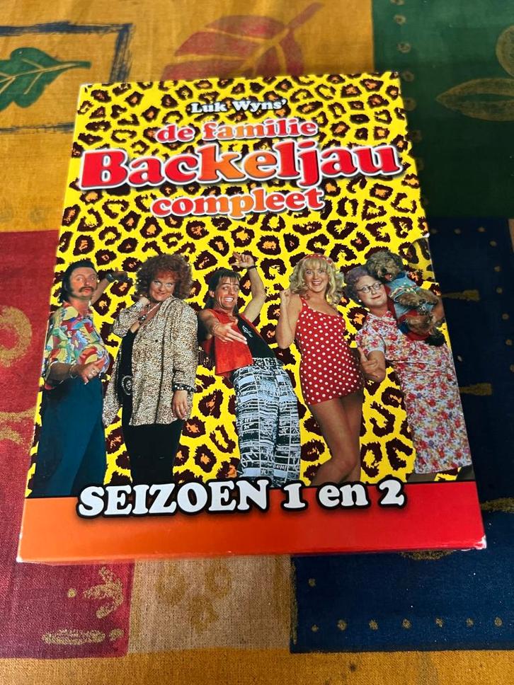 DVD Box De familie Backeljau compleet seizoen 1 en 2, Cd's en Dvd's, Dvd's | Tv en Series, Zo goed als nieuw, Komedie, Boxset