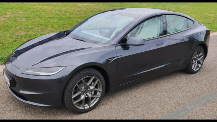 Tesla Model 3 Highland Propulsion Premium 06/2025, Autos, Tesla, Particulier, Model 3, ABS, Caméra de recul, Régulateur de distance