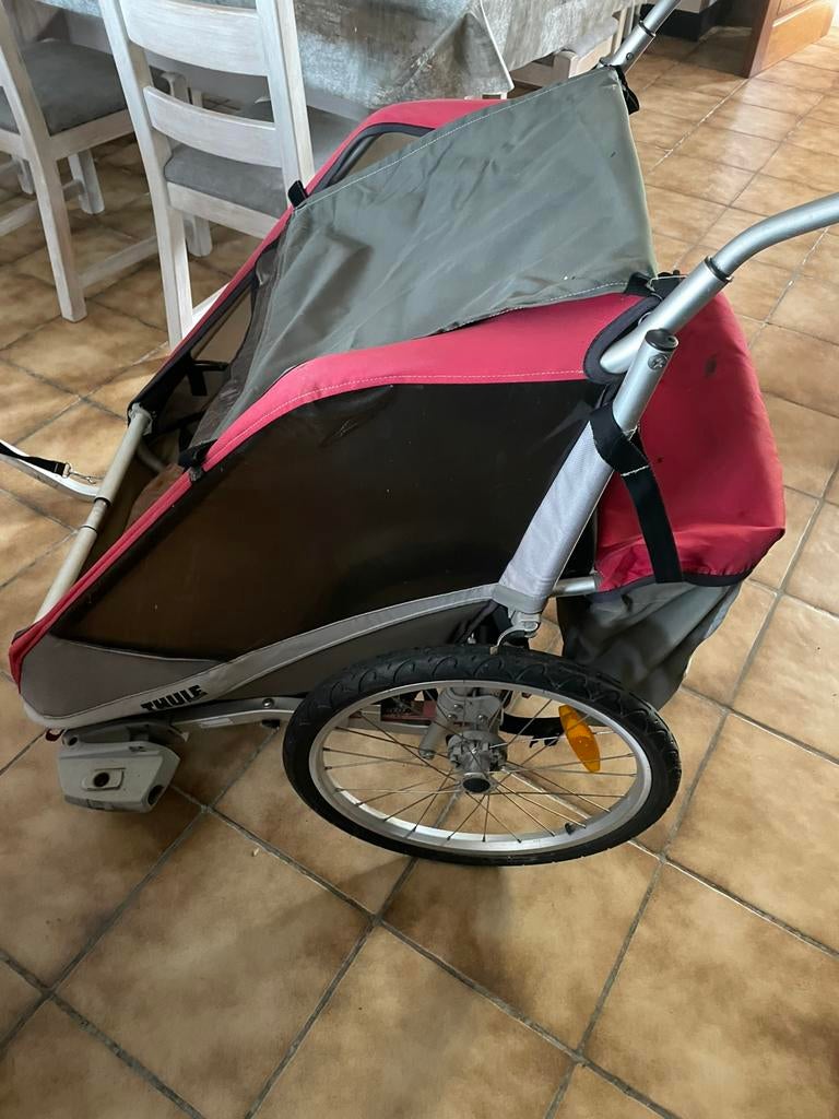 Fietskinderkar. Voor 2 kindjes, Enlèvement, Utilisé