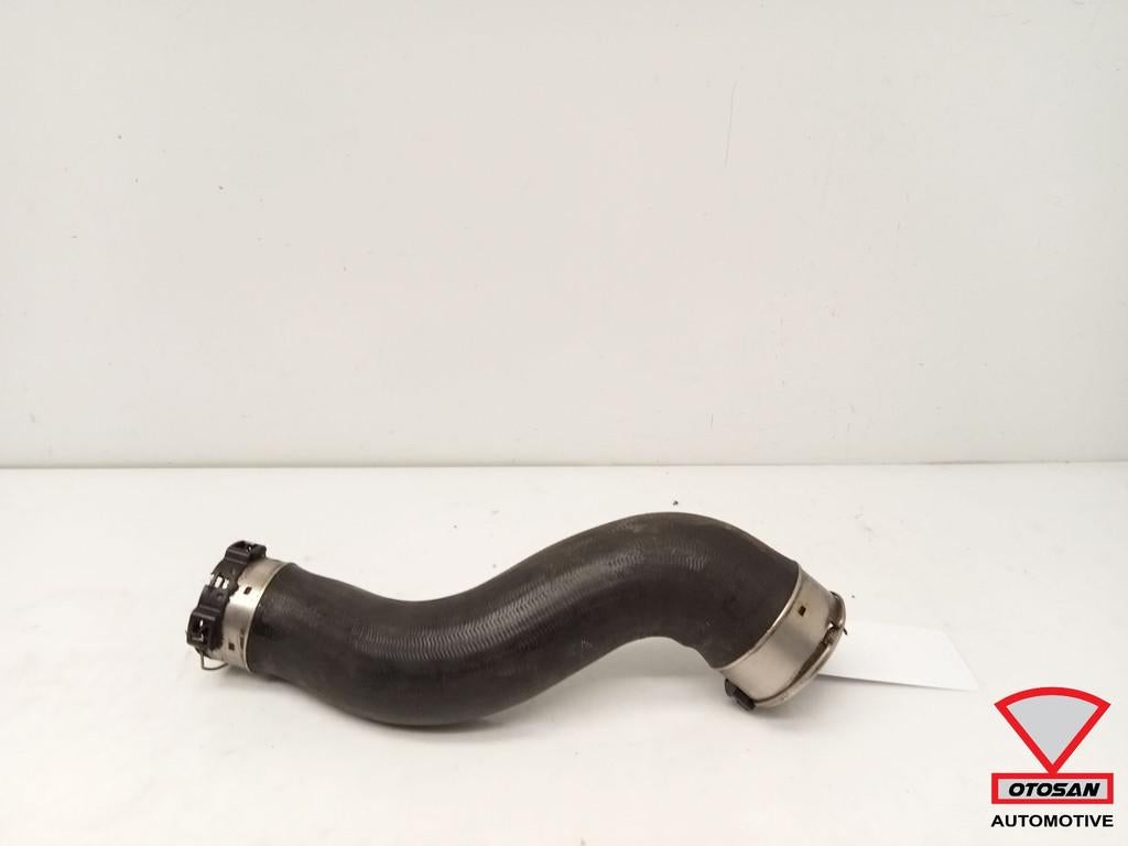 Mercedes Classe C W204 Turbocompresseur A2045284682, Mercedes-Benz AG, Mercedes-Benz, Utilisé, Mercedesstrasse 120
70372  Stuttgart, DE