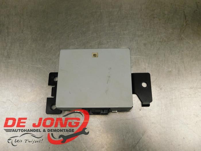 Stabilisateur de tension d'un Ford Ranger, -, 3 mois de garantie, Utilisé, -