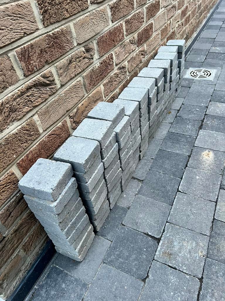 Pavé en béton couleur gris  15 x 15 x 4cm, Jardin & Terrasse, Pavé & Dalles, Enlèvement, Comme neuf, Béton