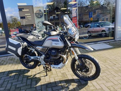 Moto Guzzi V85 Travel Destock actie, Motoren, Motoren | Moto Guzzi, Bedrijf, Overig, meer dan 35 kW, 2 cilinders, Ophalen