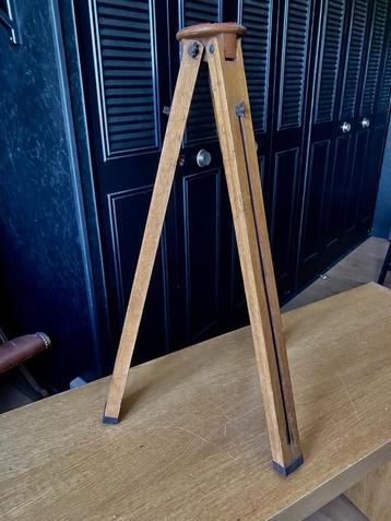 vintage: 4 houten statieven voor slaapkamer of camera beschikbaar voor biedingen