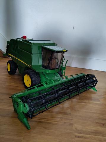  Bruder john deere pikdorser beschikbaar voor biedingen