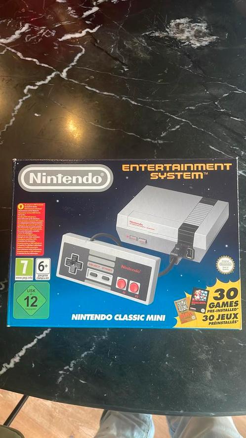 NES Classic, Games en Spelcomputers, Spelcomputers | Nintendo NES, Zo goed als nieuw, Ophalen of Verzenden