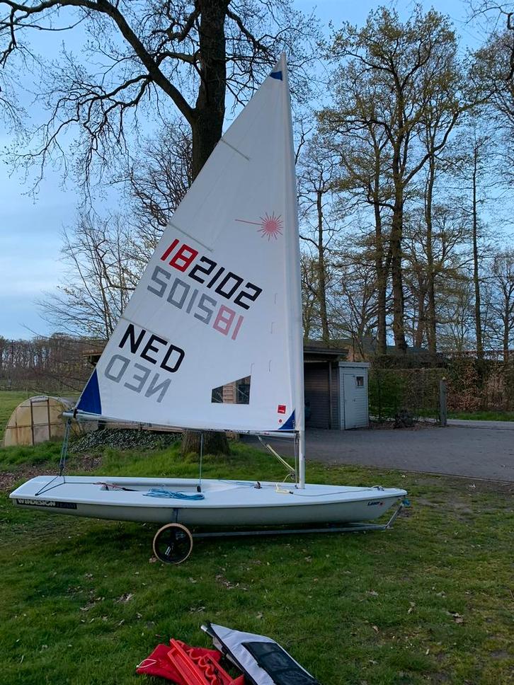 Laser radial / ILCA 6, Watersport en Boten, Zeilen en Zeiltoebehoren, Zo goed als nieuw, Ophalen
