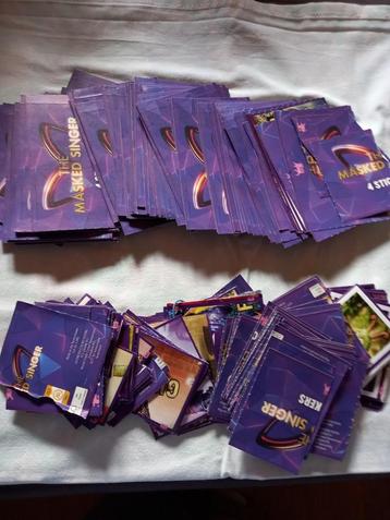 Masked Singer stickers (90 stuks) = 2 euro beschikbaar voor biedingen