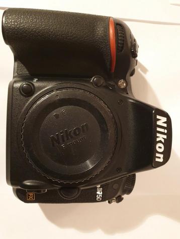 Mooi Nikon D750 met acculader en twee batterijen