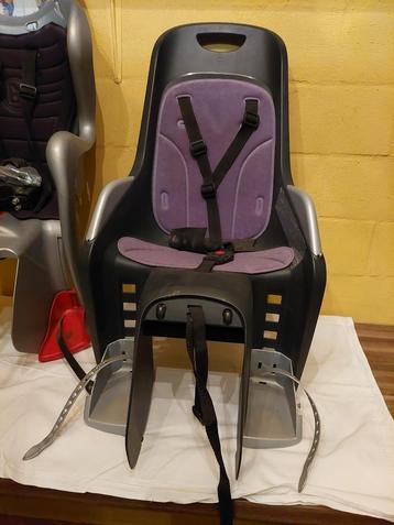 2 fietsstoelen beschikbaar voor biedingen