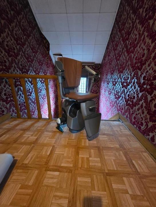 Thyssenkrupp traplift, Divers, Monte-escaliers, Enlèvement