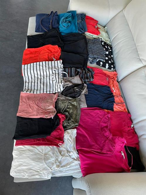 Pakket zwangerschapskleding - t-shirts, jurken, leggings, Kleding | Dames, Dames-kledingpakketten, Zo goed als nieuw, Maat 38/40 (M)
