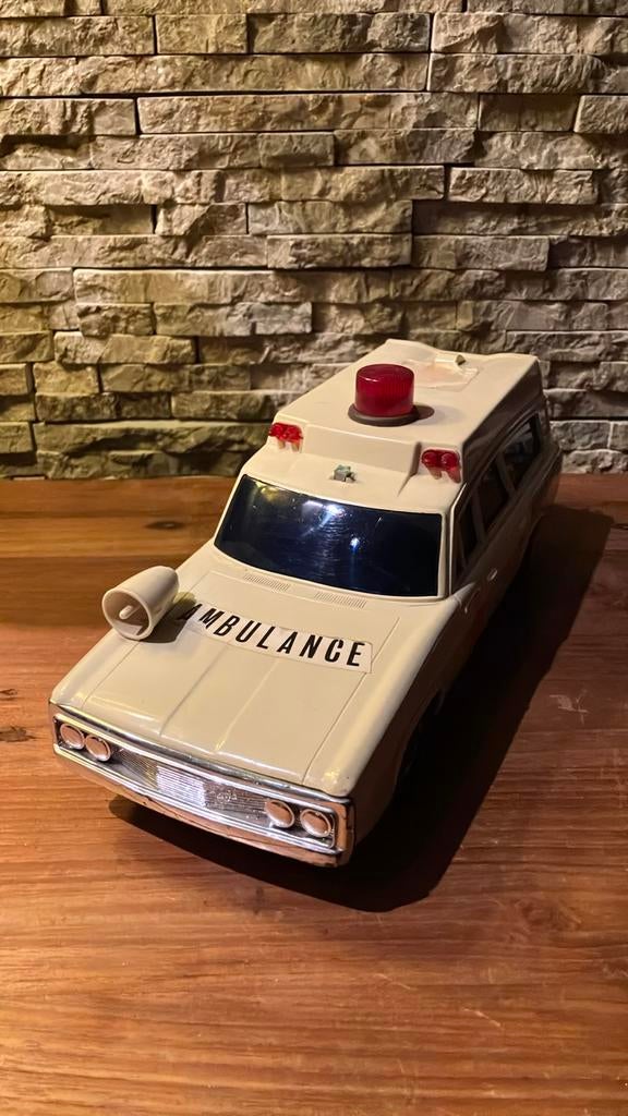 Ambulance Japan, Verzamelen, Speelgoed, Gebruikt, Ophalen of Verzenden