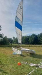 Catamaran, Watersport en Boten, Ophalen