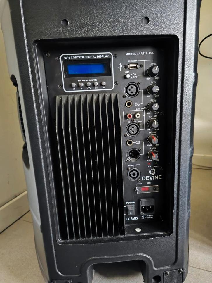 Devine Artis 15A 400 Watt actieve luidspreker, TV, Hi-fi & Vidéo, Enceintes, Comme neuf, Haut-parleur central, 120 watts ou plus